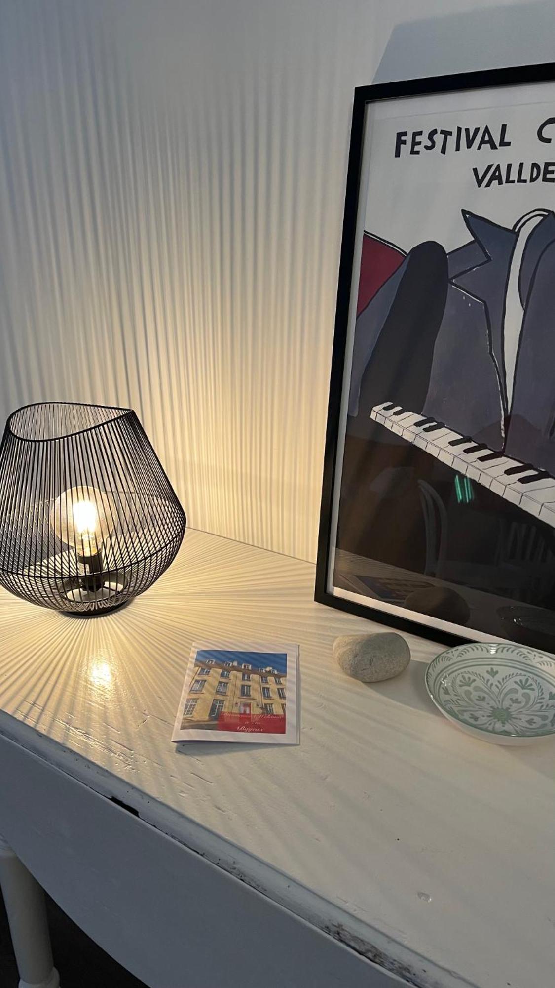 Appartement De Charme Байо Екстериор снимка